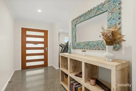 Property photo of 82 Albatross Way Old Bar NSW 2430