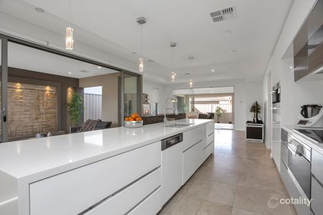 Property photo of 8 Barcelo Lane Caversham WA 6055