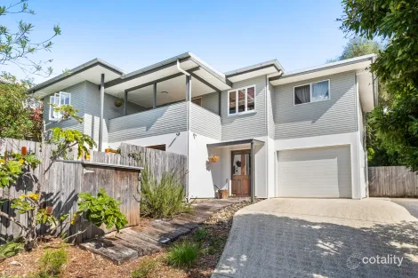 11 FAIRMEADOW RD, NAMBOUR, QLD 4560