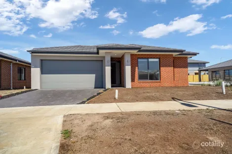 18 Bourbon Rd, Cranbourne East, VIC 3977