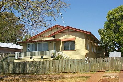 28 Dunne St, Harristown, QLD 4350