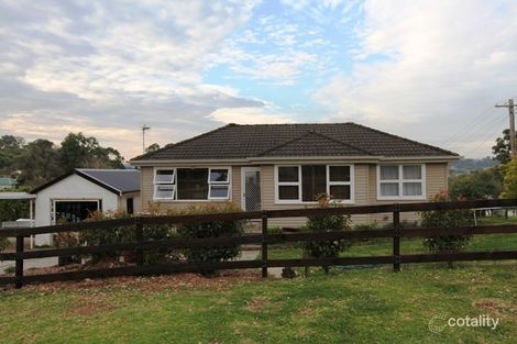 15 Cowper St, Picton, NSW 2571