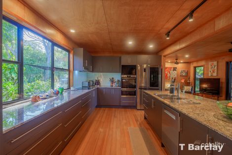 Property photo of 194-196 Lucas Drive Lamb Island QLD 4184