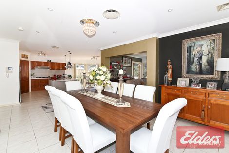 Property photo of 22 Broadleaf Crescent Beaumont Hills NSW 2155