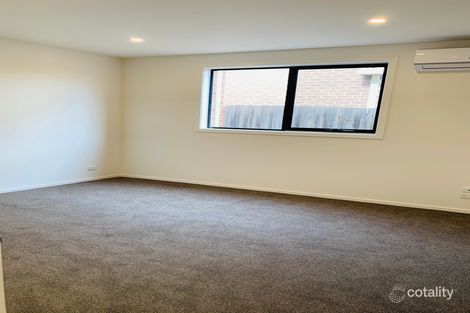 Property photo of 453B Springvale Road Glen Waverley VIC 3150