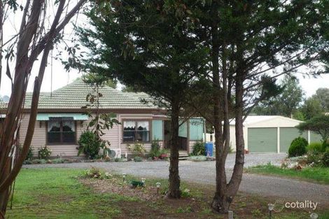 Property photo of 79 Racecourse Road Haddon VIC 3351