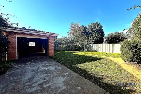 Property photo of 4 Emerald Street Dubbo NSW 2830