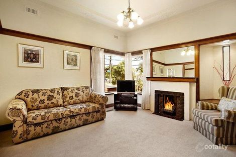 Property photo of 554 Centre Road Bentleigh VIC 3204