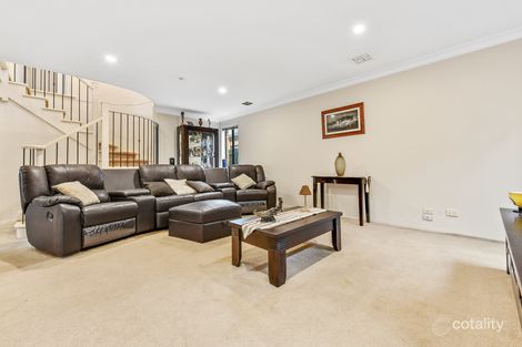 Property photo of 15 Argyle Court Berwick VIC 3806