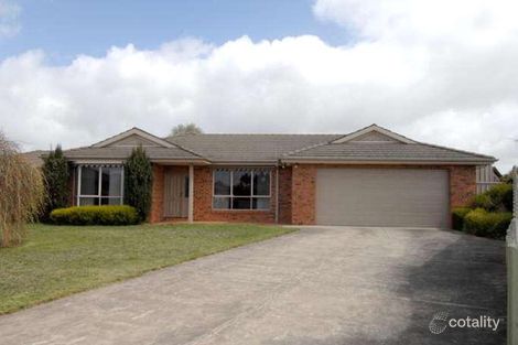 Property photo of 3 Regent Court Alfredton VIC 3350