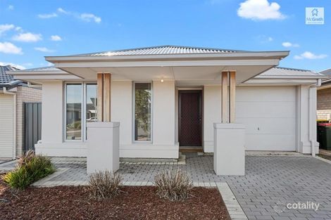 82 Lynton Tce, Seaford, SA 5169