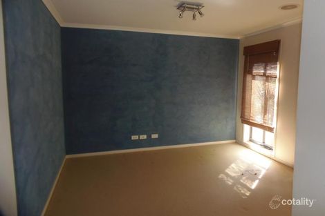 Property photo of 14 Narooma Avenue Burnside VIC 3023