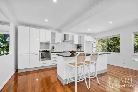 Property photo of 44 Cairns Road Camira QLD 4300