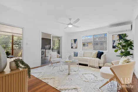 Property photo of 44 Cairns Road Camira QLD 4300