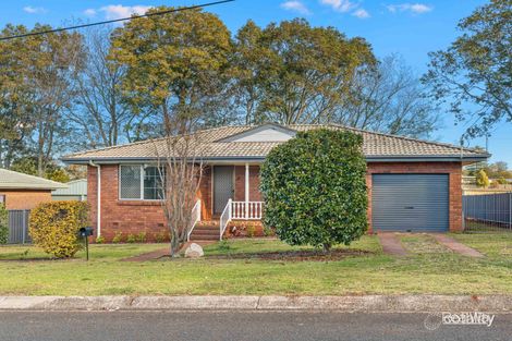 12 Bagot St, Centenary Heights, QLD 4350