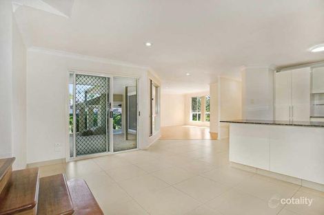 Property photo of 9 Dulwich Place Robina QLD 4226