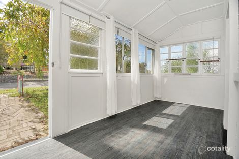 Property photo of 122-124 Beaconsfield Terrace Gordon Park QLD 4031