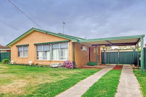 Property photo of 32 Richmond Crescent Werribee VIC 3030