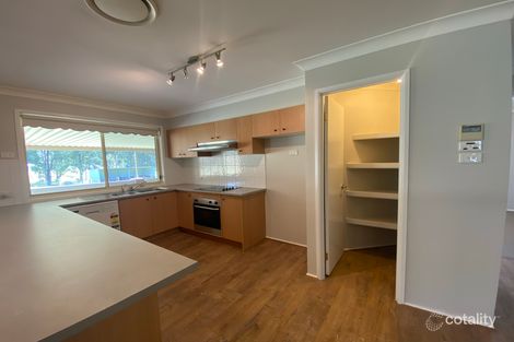 13 Storks Rd, Glen Oak, NSW 2320