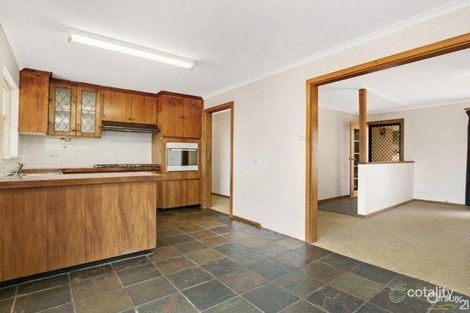Property photo of 15 Sunnybanks Drive Happy Valley SA 5159