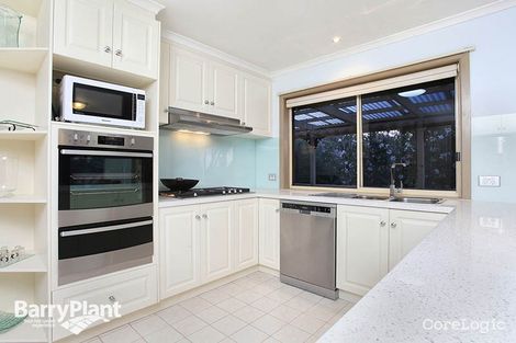 Property photo of 10 The Circuit Lilydale VIC 3140