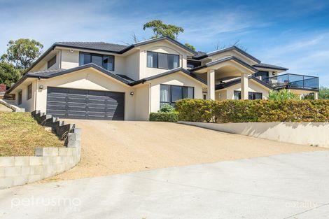 Property photo of 15 Radiata Drive Lindisfarne TAS 7015