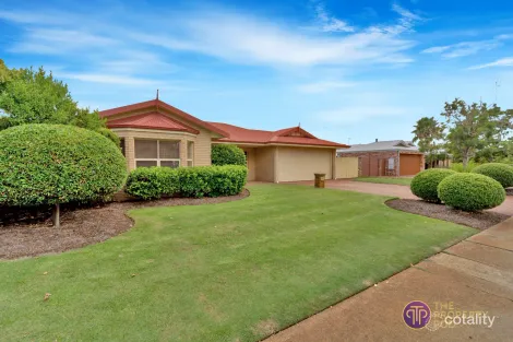 147 Campbell Rd, Canning Vale, WA 6155