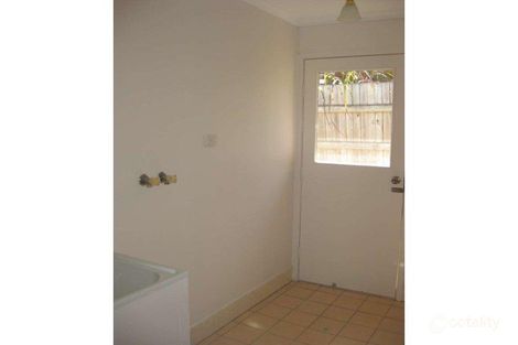 Property photo of 35 Dove Tree Crescent Sinnamon Park QLD 4073