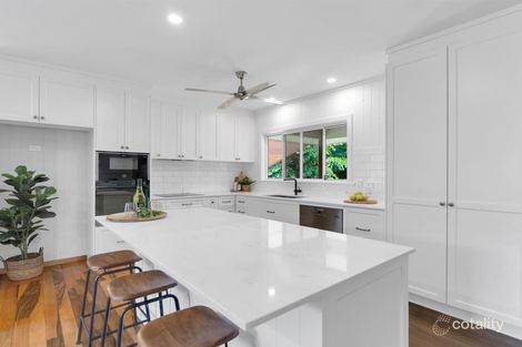 Property photo of 21 Charlekata Close Freshwater QLD 4870