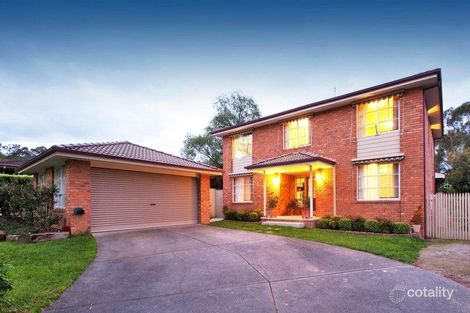 15 Summerhill Park Dr, Mooroolbark, VIC 3138