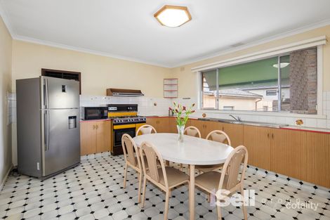 Property photo of 72 Royal Avenue Springvale VIC 3171
