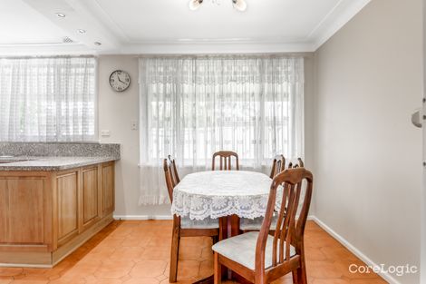 Property photo of 32 Beale Crescent Fairfield West NSW 2165