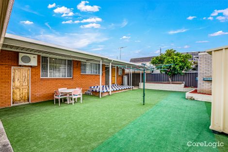 Property photo of 32 Beale Crescent Fairfield West NSW 2165