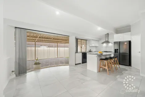 Property photo of 51 Mayor Road Lake Coogee WA 6166