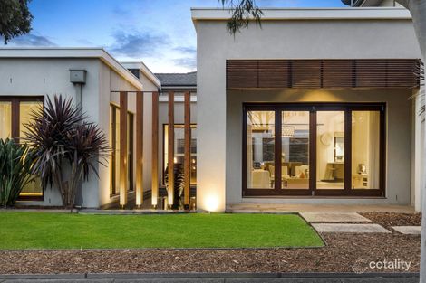 Property photo of 12 Burdekin Boulevard Waterways VIC 3195