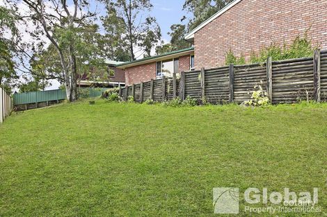 Property photo of 33 Woodoak Close Tingira Heights NSW 2290