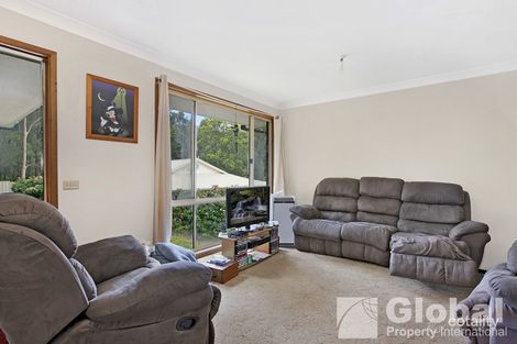 Property photo of 33 Woodoak Close Tingira Heights NSW 2290