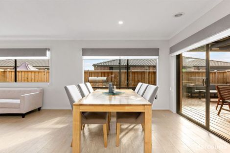 Property photo of 100 Primrose Avenue Officer VIC 3809