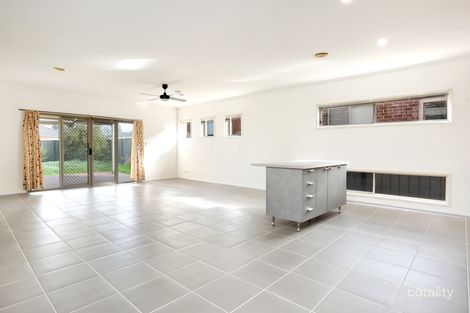 Property photo of 35 Pankhurst Promenade Point Cook VIC 3030