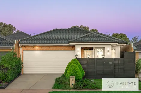 67 Sanctuary Lakes East Bvd, Point Cook, VIC 3030