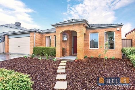 Property photo of 16 Inglewood Drive Burnside Heights VIC 3023