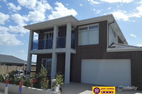 Property photo of 15 Carberry Drive Clyde North VIC 3978