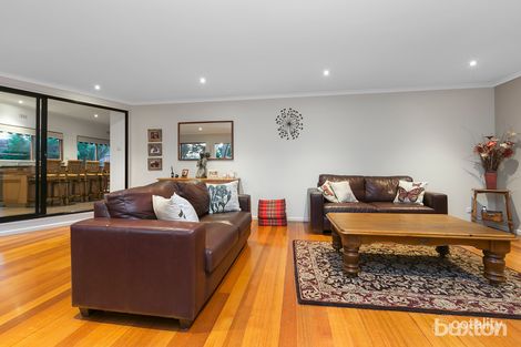 Property photo of 27 Lavidge Road Ashwood VIC 3147