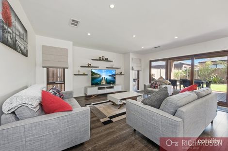 Property photo of 16 Gilbee Road Truganina VIC 3029