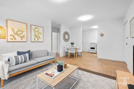 Property photo of 1/33 Thomas Street Greenslopes QLD 4120