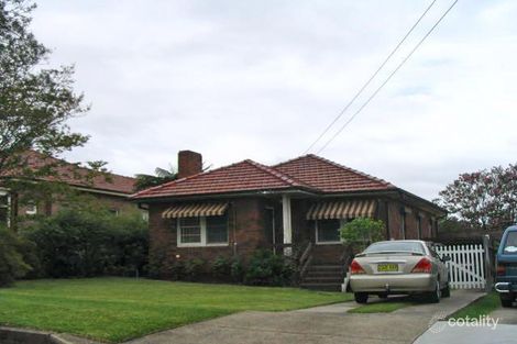 13 Kinsel Ave, Kingsgrove, NSW 2208