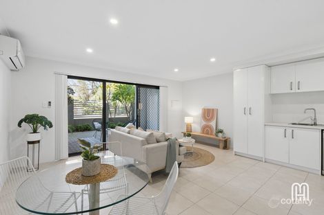 2/11 Rowlands St, Kewdale, WA 6105