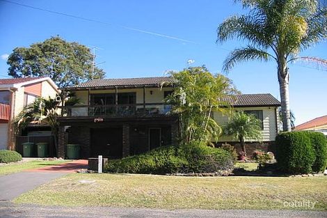 124 Griffith St, Mannering Park, NSW 2259