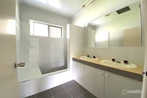 Property photo of 9 Caesar Close Mooroobool QLD 4870