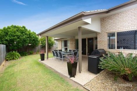Property photo of 28 Lexey Crescent Wakerley QLD 4154